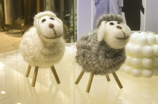 手工编织羊羊毛线手工编织可爱羊