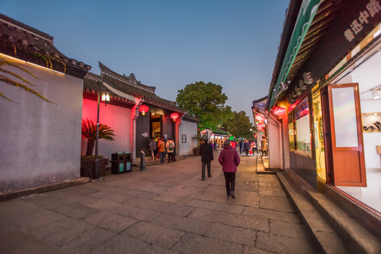 鲁迅故里夜景