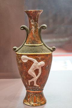 第17届夏季奥运会纪念瓷瓶