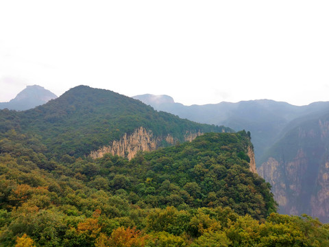 云台山茱萸峰