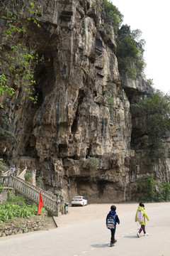 僰乡求学路