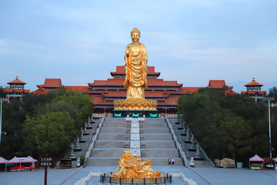 乌鲁木齐红光山大佛寺