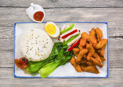 鸡排鸡柳饭套餐