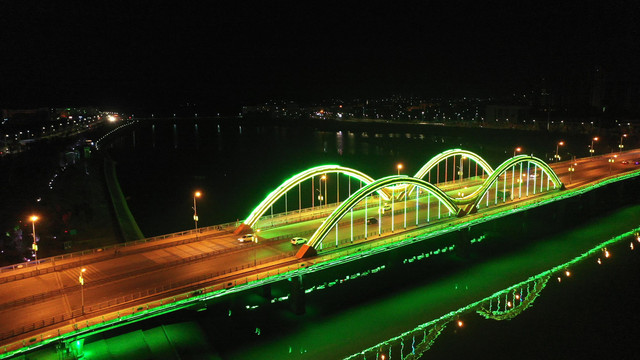 江西吉水文峰大桥夜景