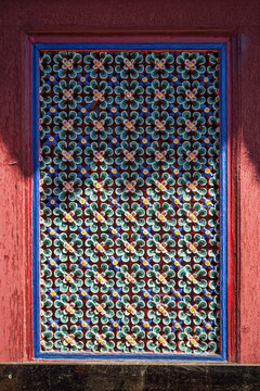 甘南拉卜楞寺寺院窗户雕窗