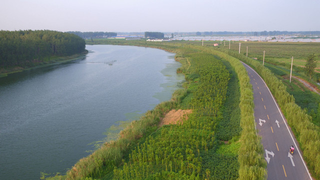 故黄河风景绿水园林道路新农村