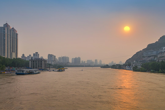 兰州黄河风情线夕照