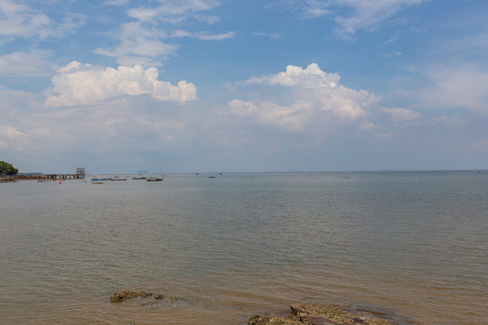 广西防城港簕山古渔村海滩