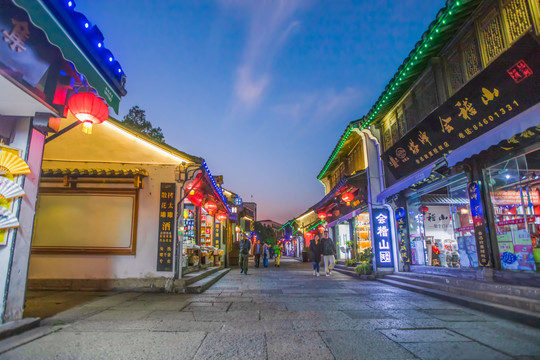 鲁迅故里夜景