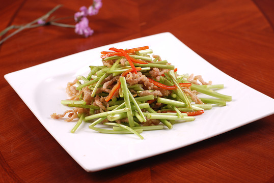 芦蒿炒肉丝