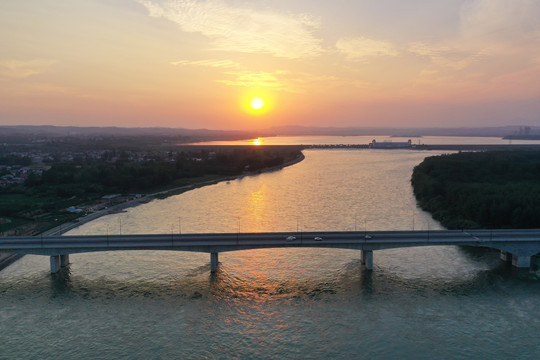 黄河日落