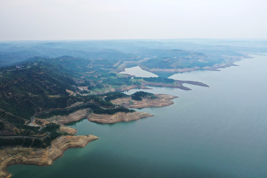 黄河千岛湖