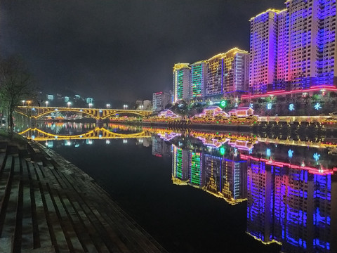 贵州锦屏清水江夜景