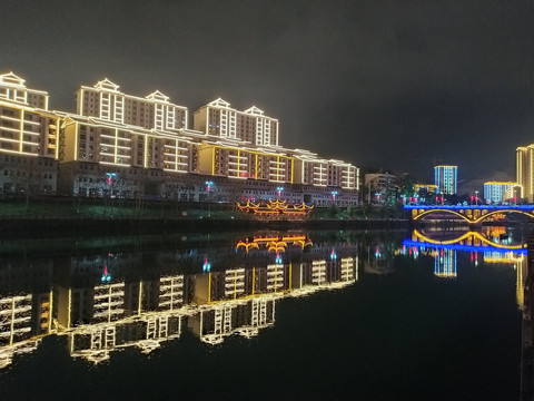 贵州锦屏清水江夜景