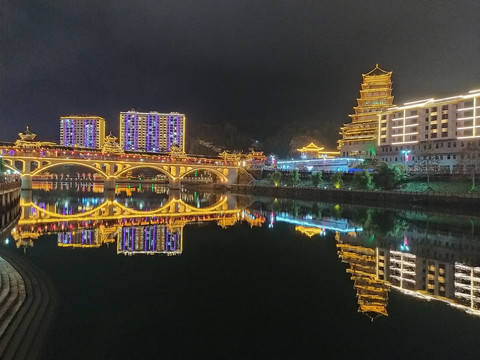 贵州锦屏清水江夜景