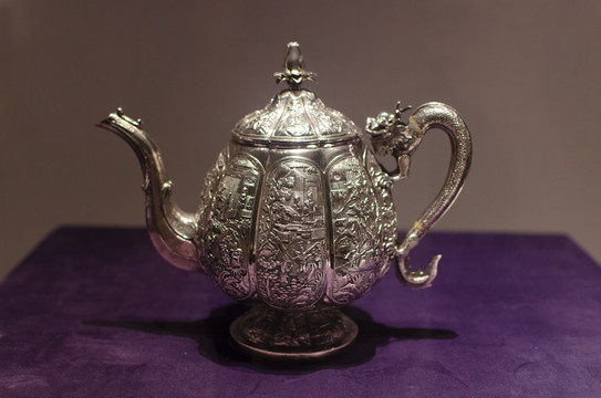 清代银茶壶