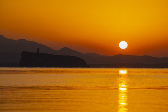 长江庐山鞋山夕阳