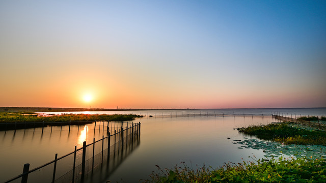 珊珀湖