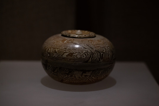 绞胎盖罐