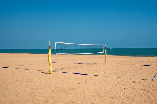 海边沙滩排球架