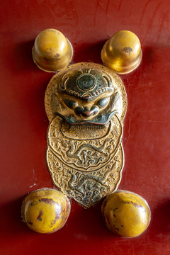 北京皇宫大红门上的门钉