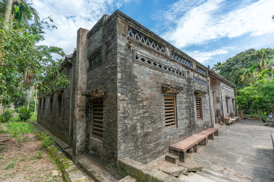 海南潮汕乡村传统青砖瓦屋