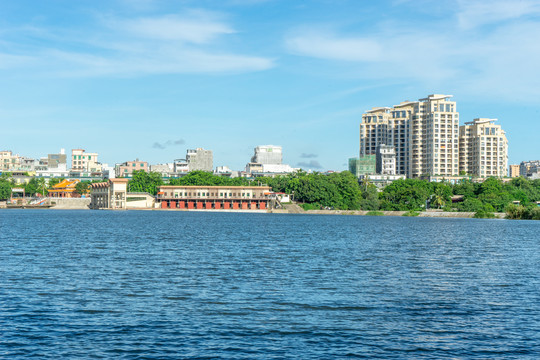 海南琼海万泉河热带河流风光