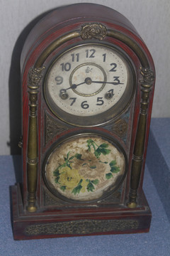 古董钟