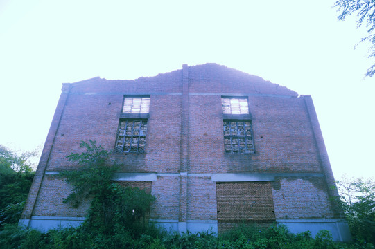 老工厂遗址