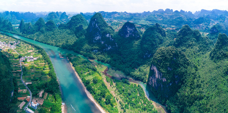 桂林山水漓江精华段全景