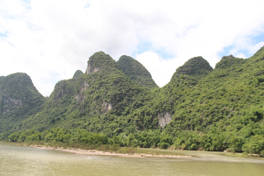 桂林山水甲天下