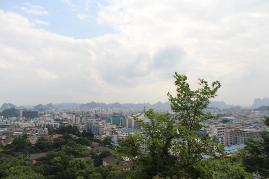 桂林山水甲天下