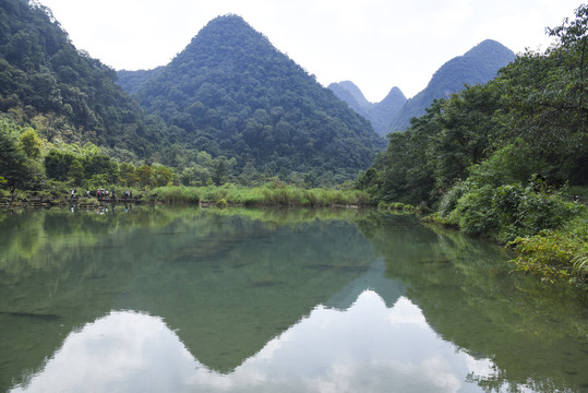 小七孔风景区碧水