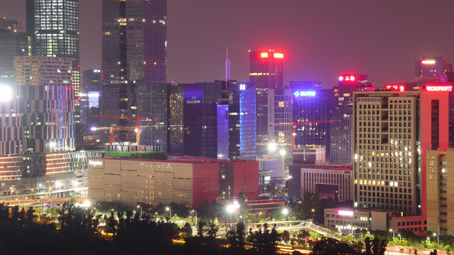 深圳科技园建筑沙河西路夜景