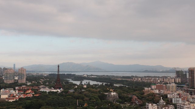 深圳华侨城大厦红树湾风光