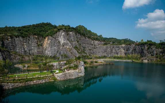 深秋的重庆渝北矿山公园