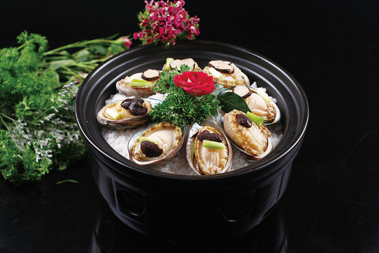黑松露盐焗八头鲍