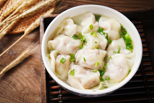 鲜肉大馄饨