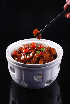 笋干红烧肉