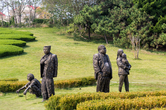青岛雕塑园人物雕塑