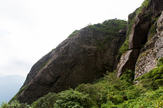 桂林猫儿山巨石风光