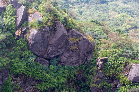 猫儿山奇石风光