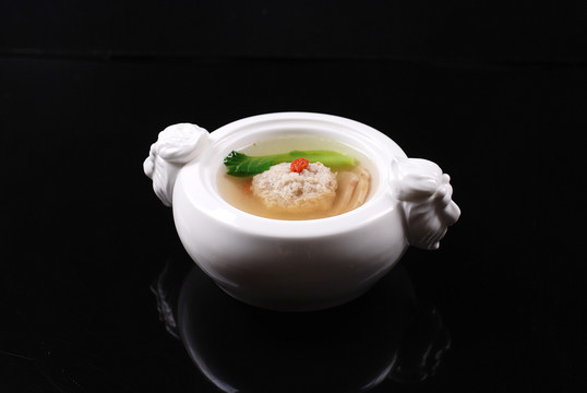 松茸狮子头