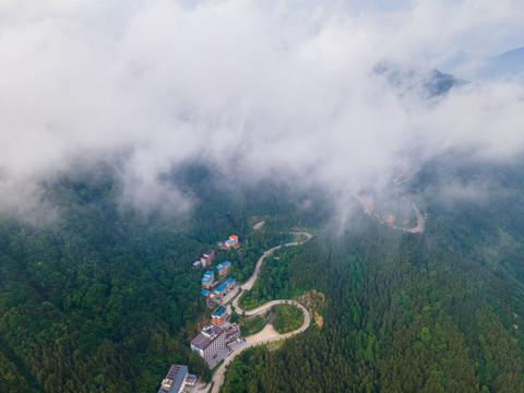 湖北黄冈罗田大别山薄刀锋风景区