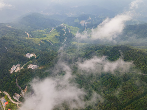 湖北黄冈罗田大别山薄刀锋风景区