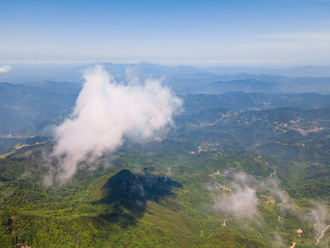 湖北黄冈罗田大别山薄刀锋风景区