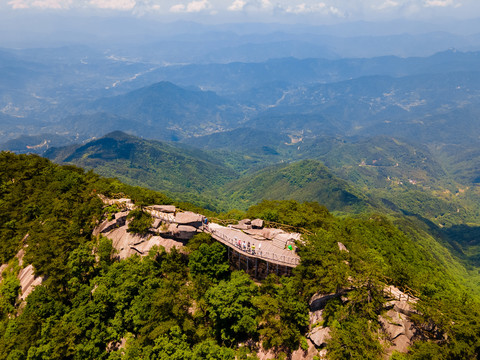 湖北黄冈罗田大别山薄刀锋风景区