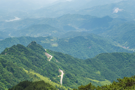 湖北黄冈罗田大别山薄刀锋风景区