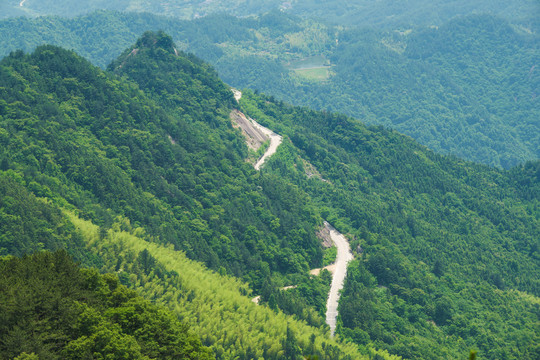 湖北黄冈罗田大别山薄刀锋风景区