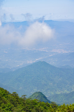 湖北黄冈罗田大别山薄刀锋风景区